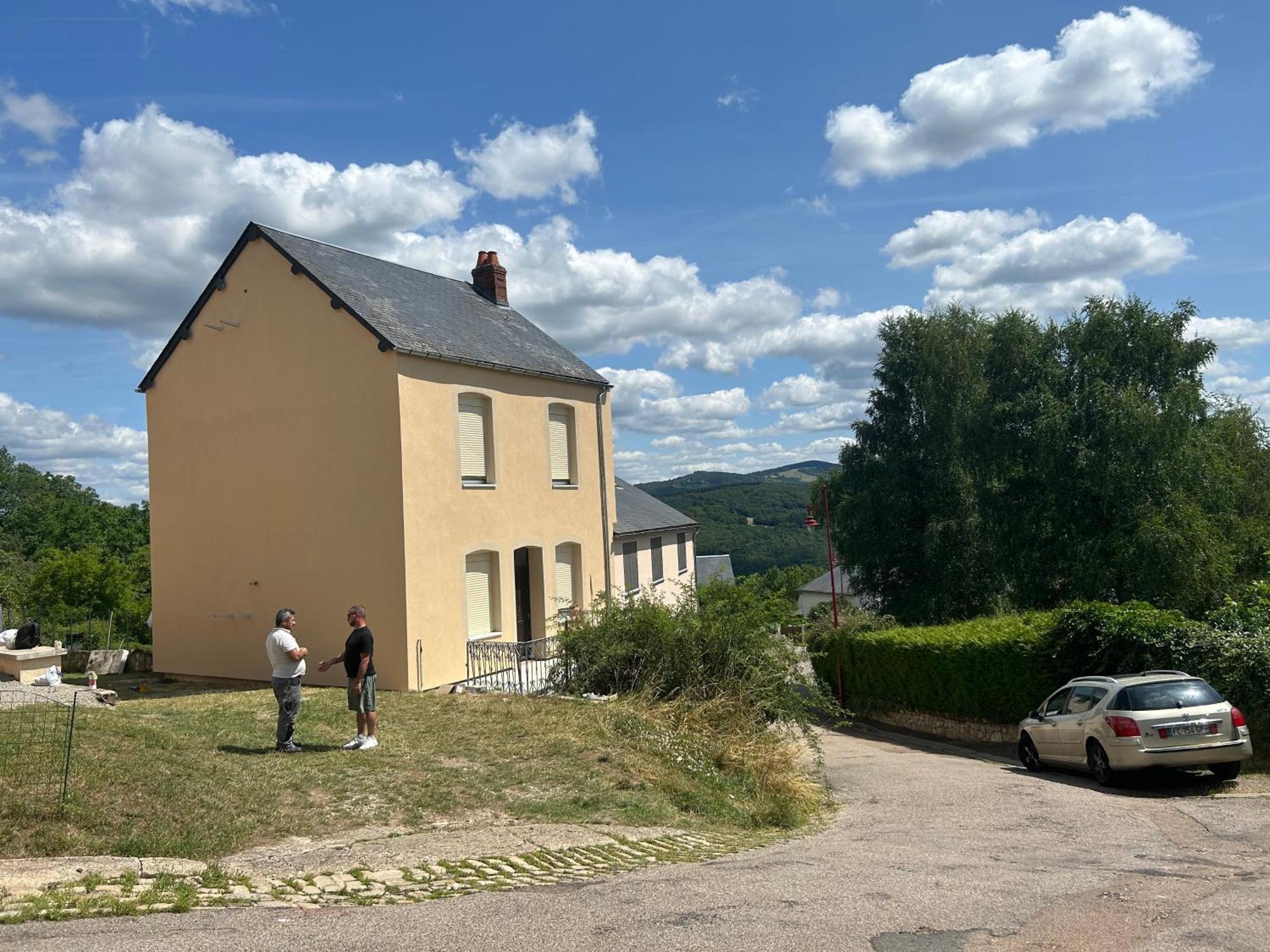Maison Bourgogne Шато-Шинон Экстерьер фото